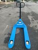 Xe nâng tay 2.5 tấn giá rẻ hiệu Interlift phiên bản Pro, tiêu chuẩn châu Âu