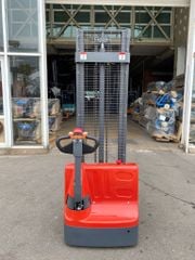 Xe nâng điện stacker 1.2 tấn Interlift CL1235J. Nâng cao 3.5m. Sx 2024. Mới 100%