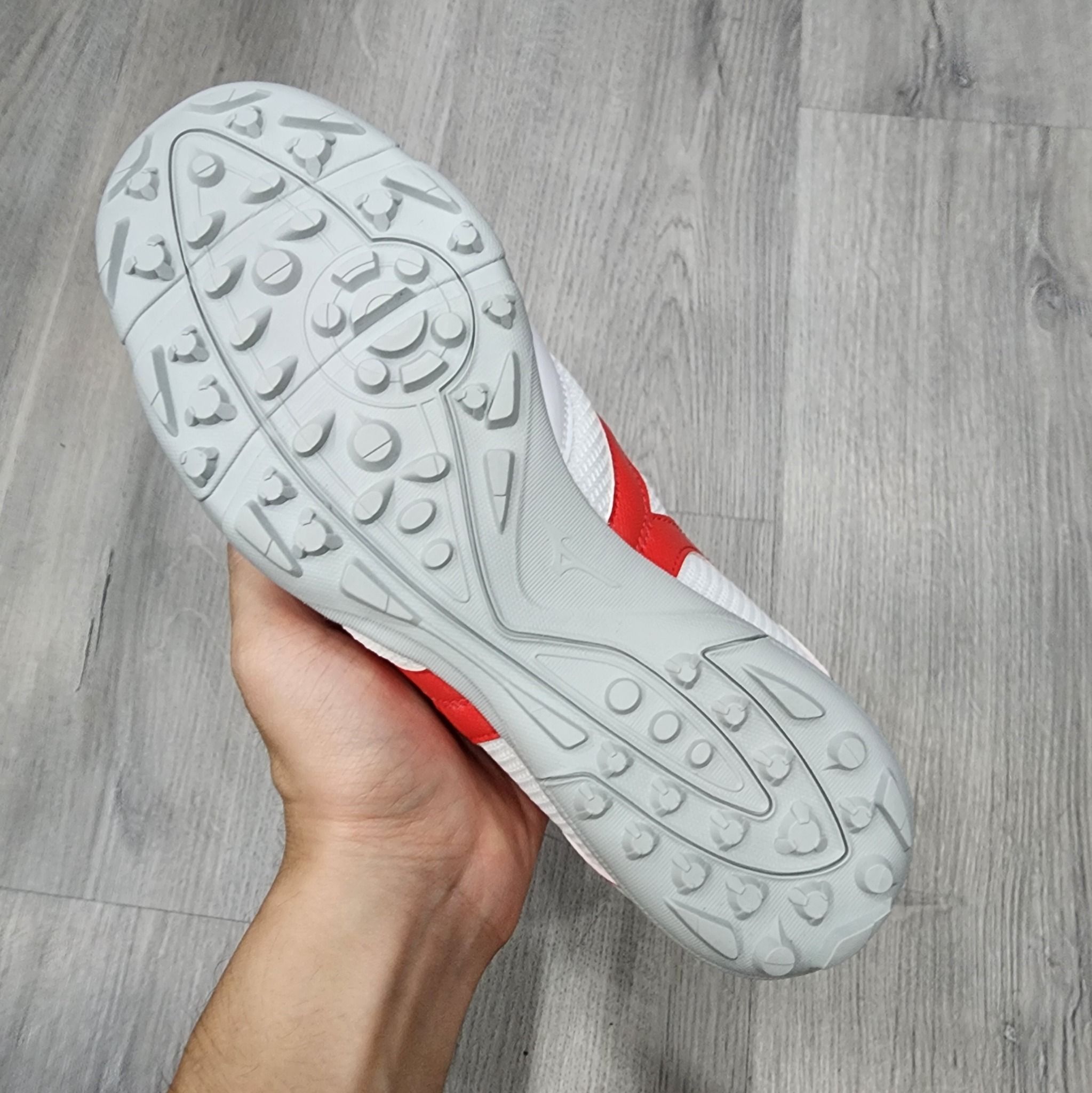  Mizuno MRL Sala Club đế TF - Giày Bóng Đá Chính Hãng 