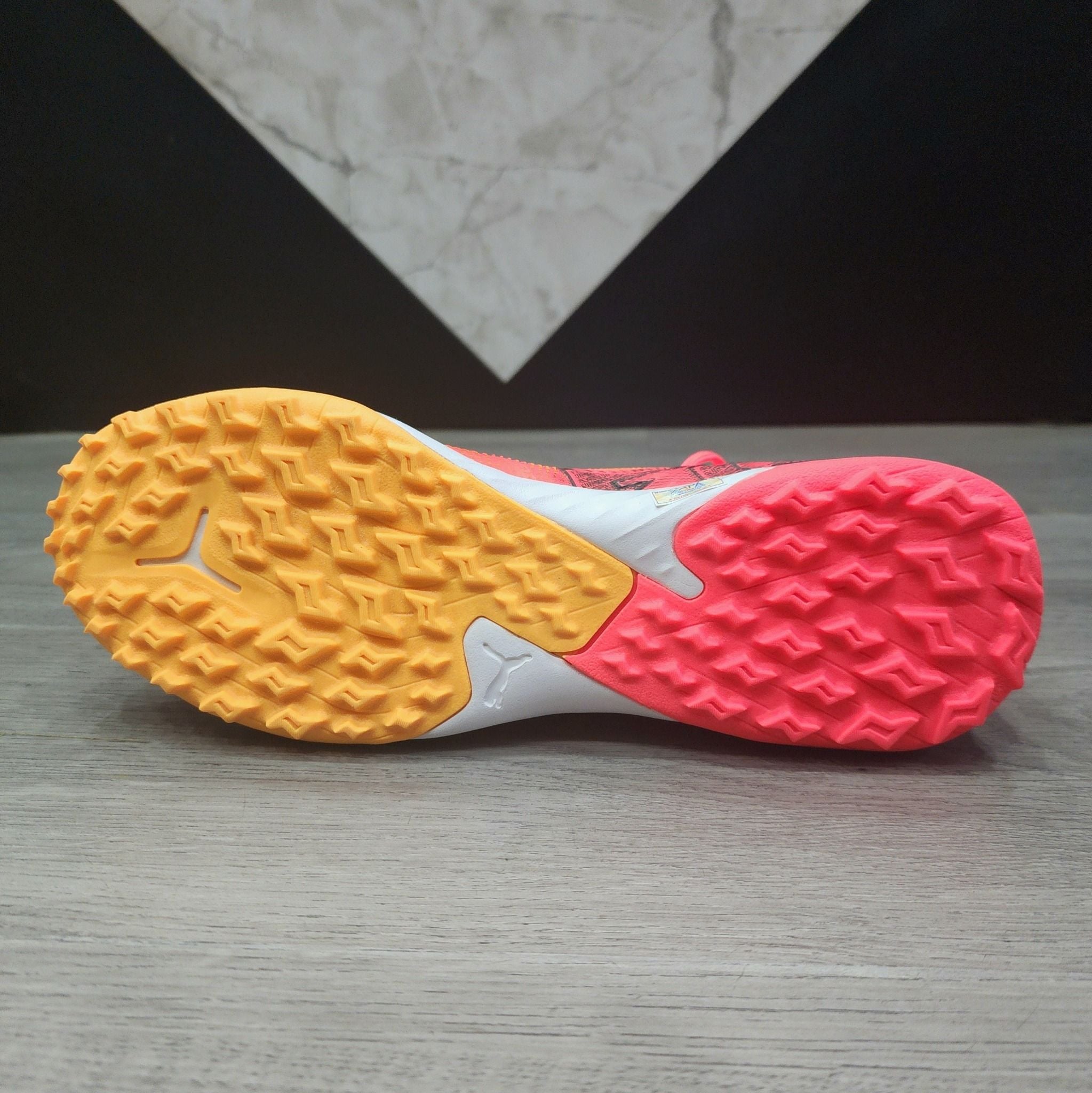  Puma Future 7 Match TT - Giày Bóng Đá Chính Hãng sân cỏ nhân tạo 