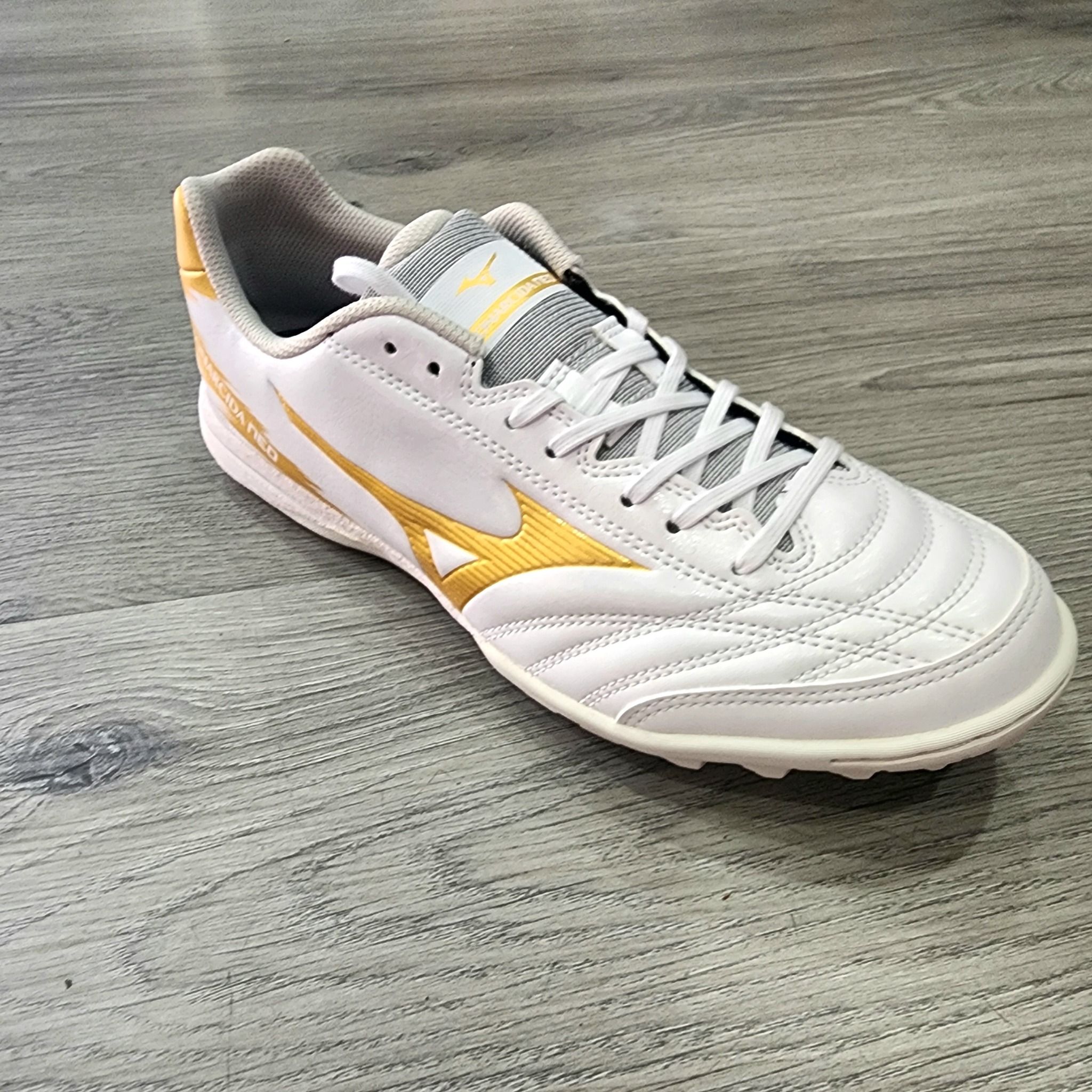  Mizuno Monarcida Neo Sala Pro màu Trắng - Giày Bóng Đá Chính Hãng đế TF 