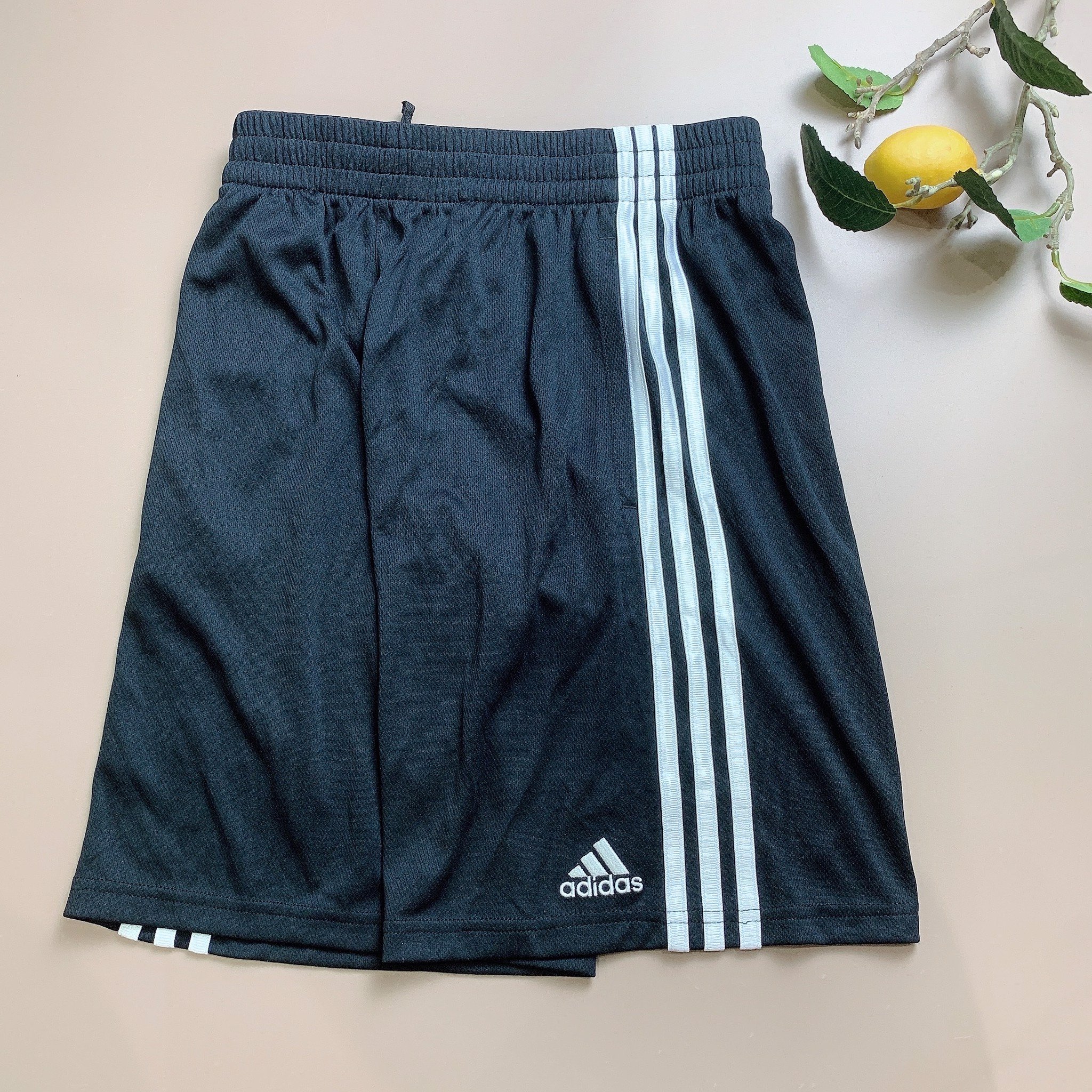 Quần thể thao Adidas sọc hông - gấu thêu chữ + logo 3 sọc