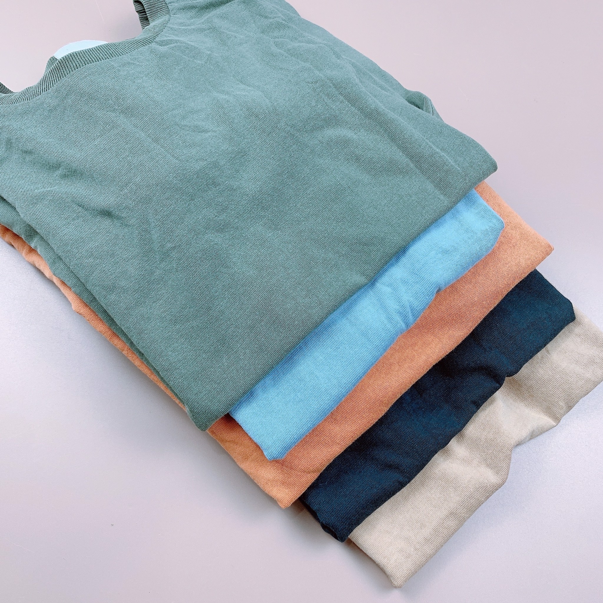 Áo cotton on bé gái dáng dài trơn nhiều màu vạt chéo