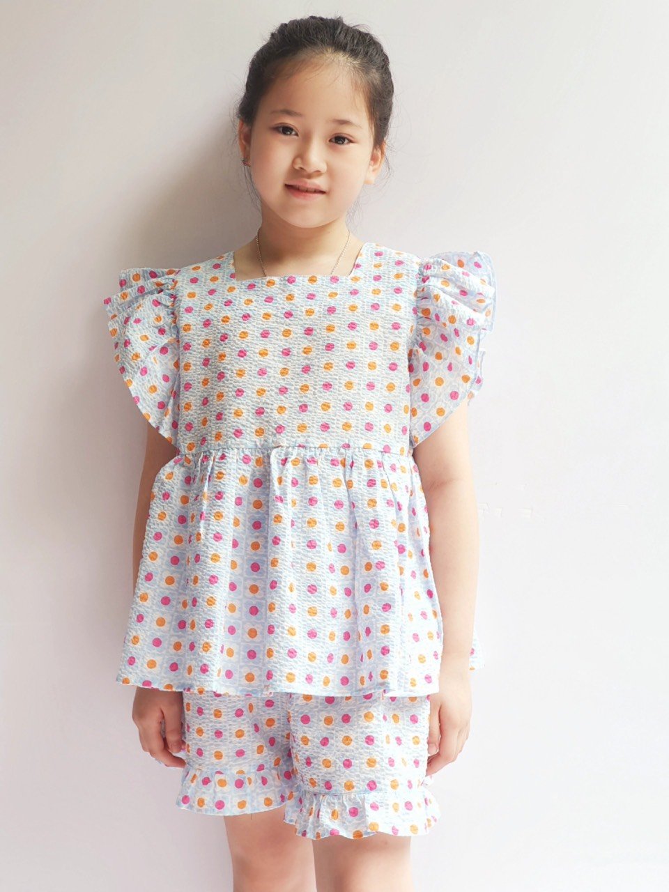Bộ thô nhăn xuất Hàn nhún eo tay cánh tiên 2 màu size 100 - 140