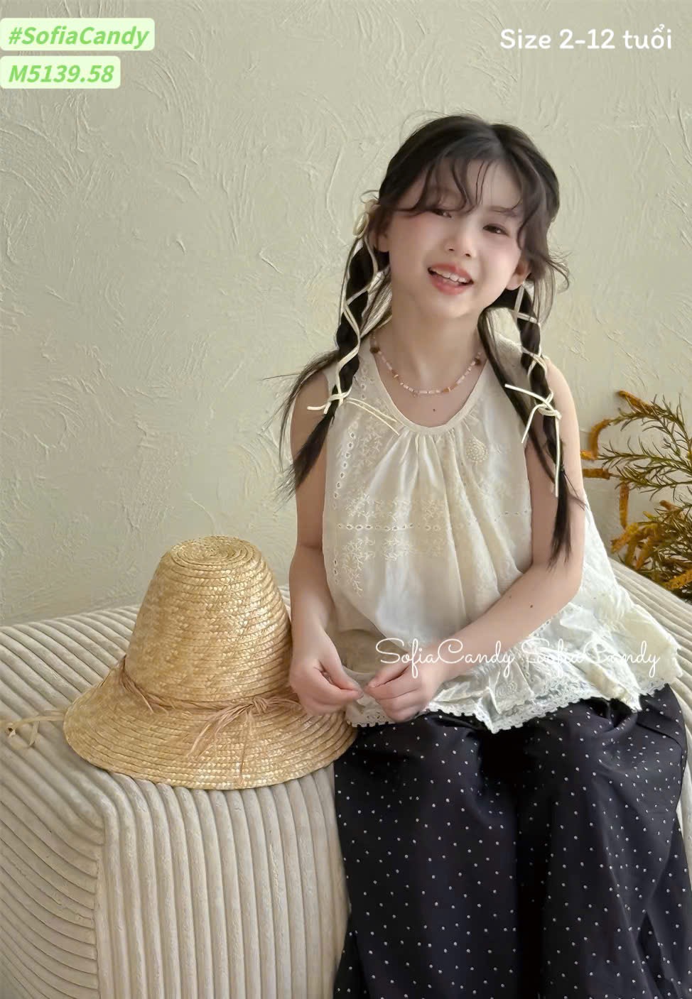 M5139 - Set bộ Mia Kids áo be thêu + quần linen đen chấm bi bé gái size 2-12y