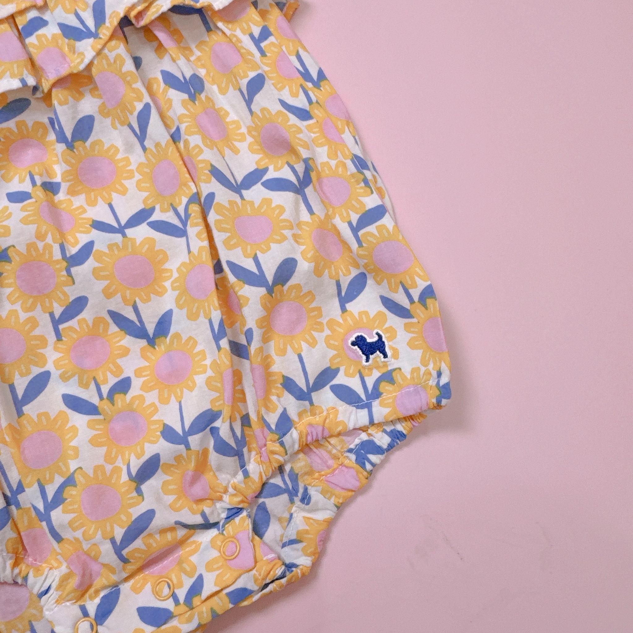 Jumpsuit/body chip 2 dây Bluedog xuất hàn dư xịn vải lanh hoạ tiết hoa vàng bé gái size 80-120
