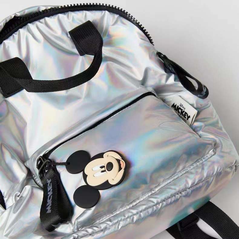 Balo Zara mickey bạc có tai