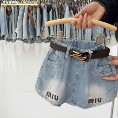 D2005 - Chân váy QC liền quần jean mềm Miu Miu cho bé size 90-130 (không kèm belt)
