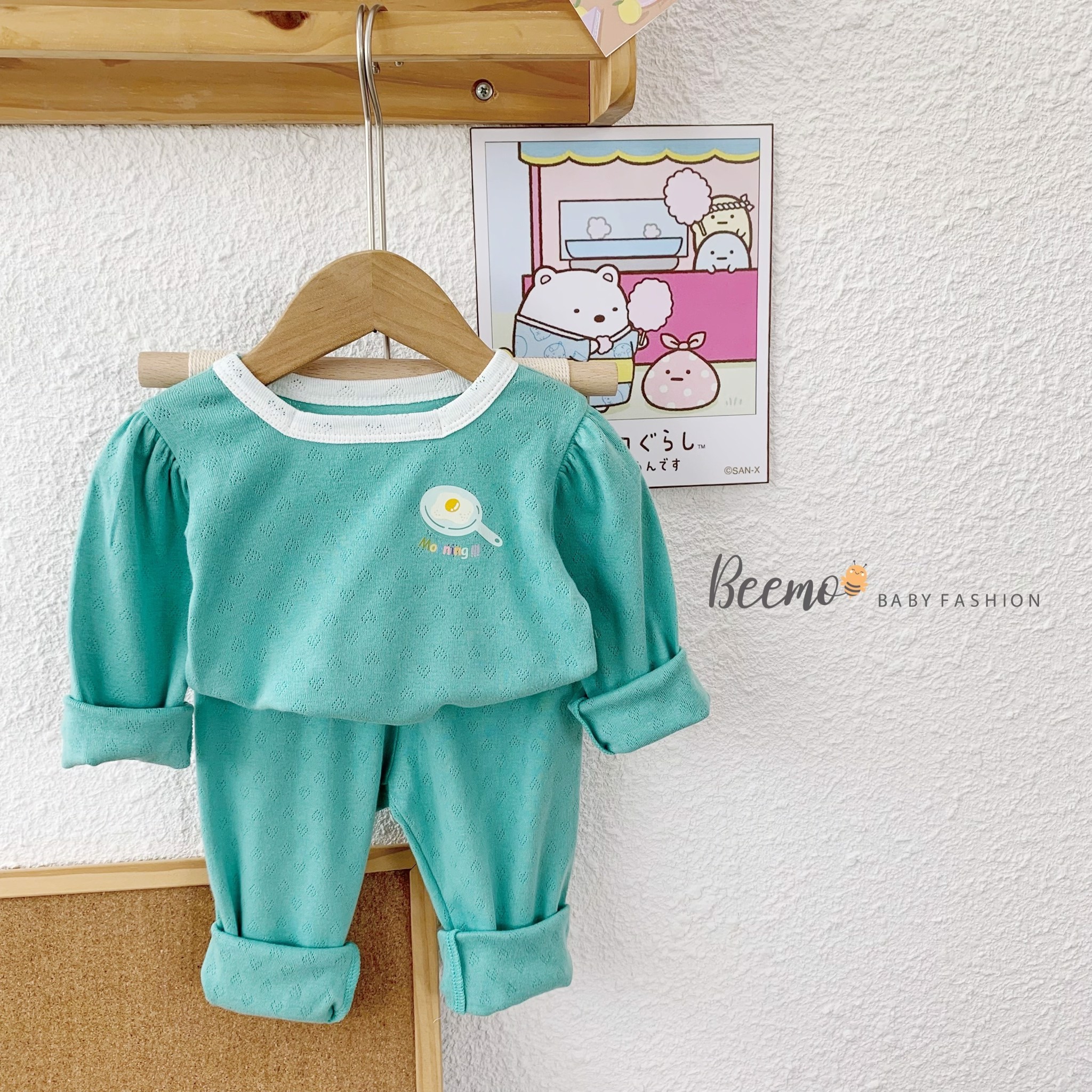 Bộ cotton dệt lỗ Beemo cổ vuông viền trắng 2 màu Xanh / Hồng BG