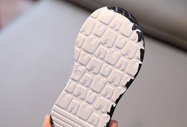 01 - Giày thể thao nâu phối be chữ N siêu nhẹ cho bé trai size 21-36