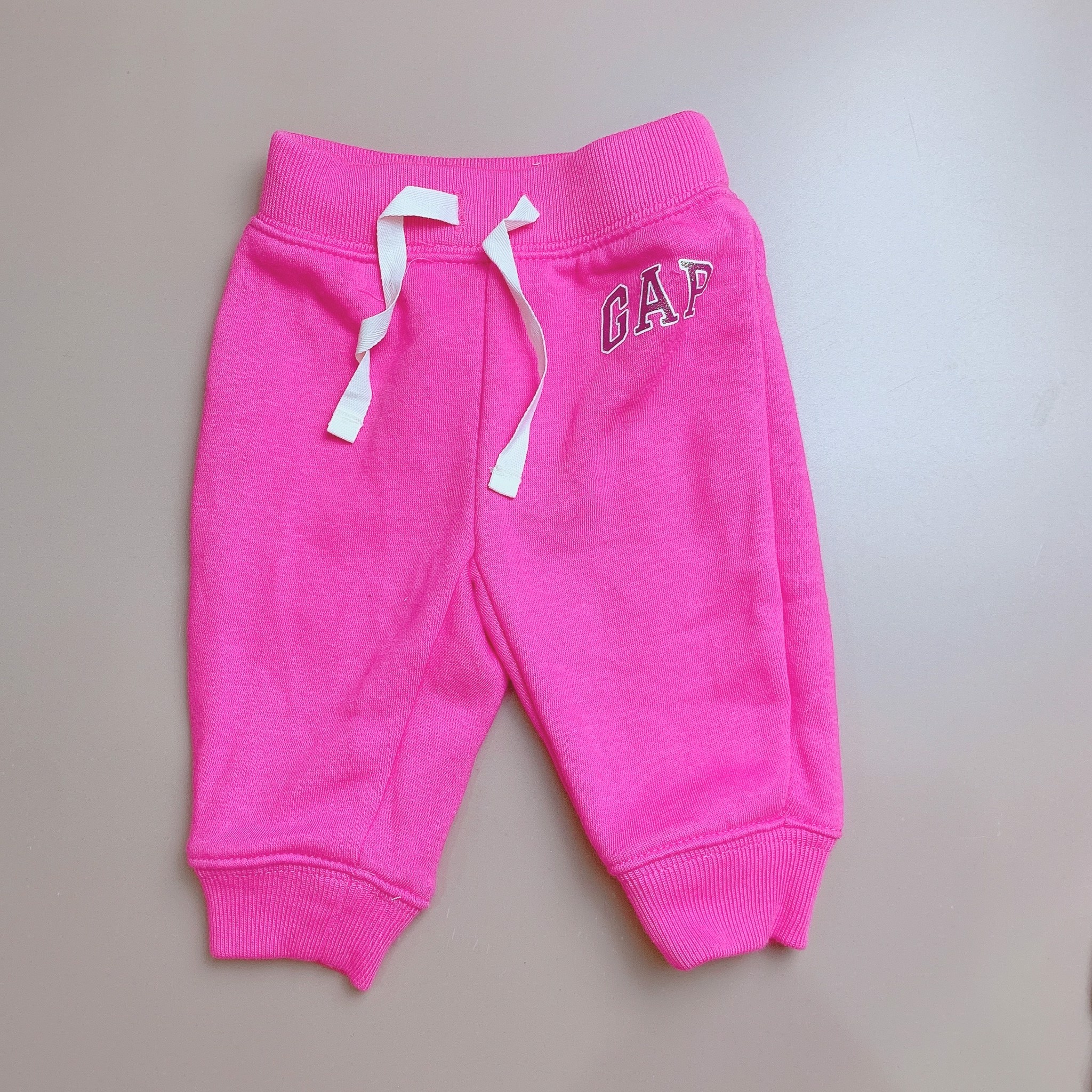 [3-6m] Quần nỉ Babygap BG size 3-6m