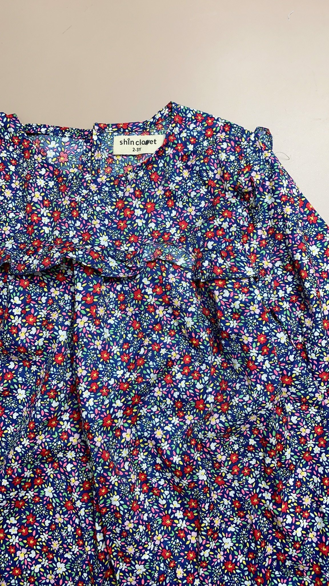 Váy thô Shin Closet màu navy hoa nhí đỏ trắng