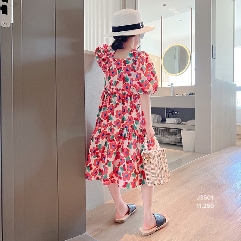 Váy thô June màu trắng hoa hồng đuôi cá tay bồng size 1 - 10y