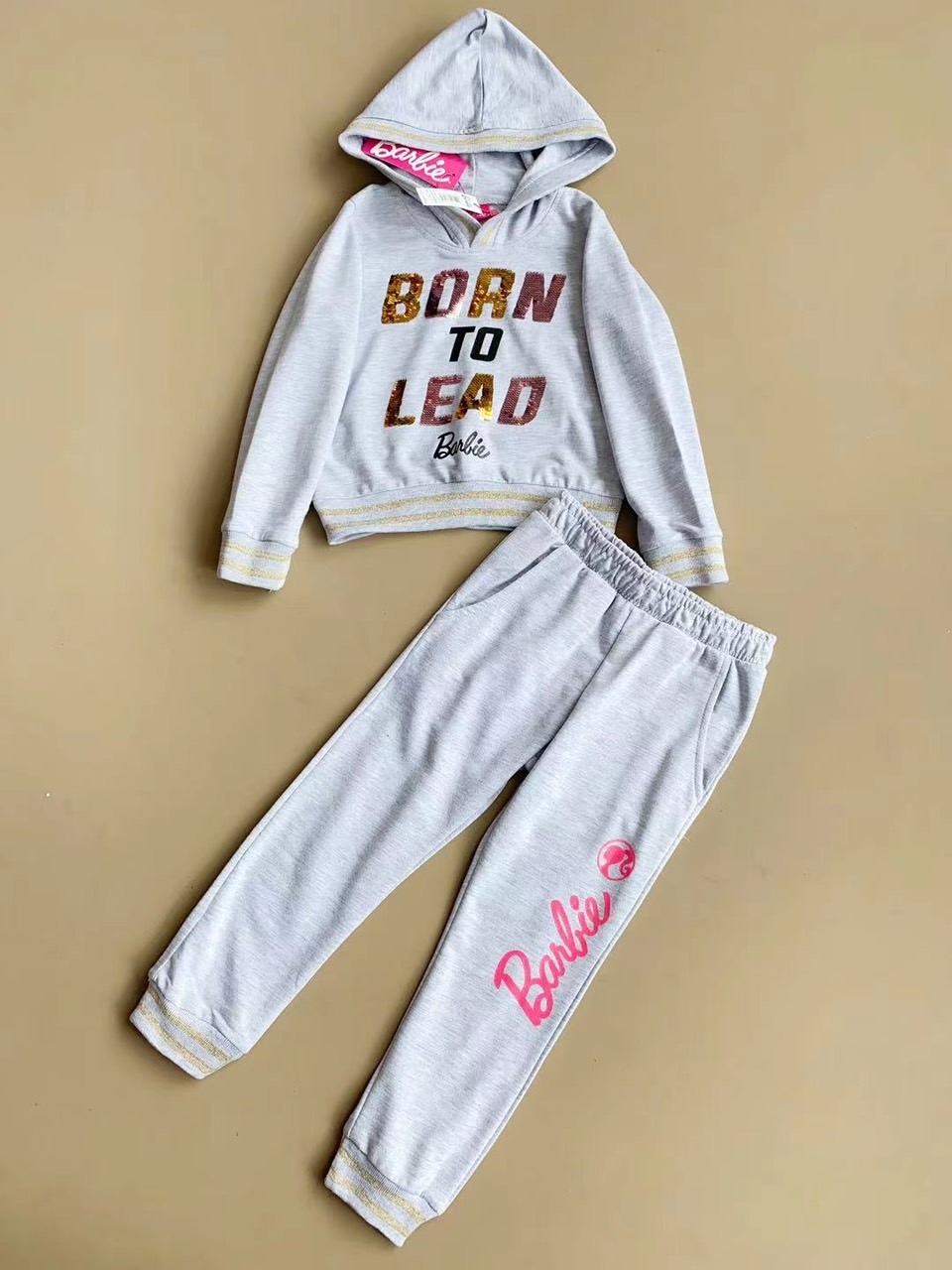 Bộ nỉ Barbie Born to lead dư xịn 2 màu cho bé gái size 4-12y