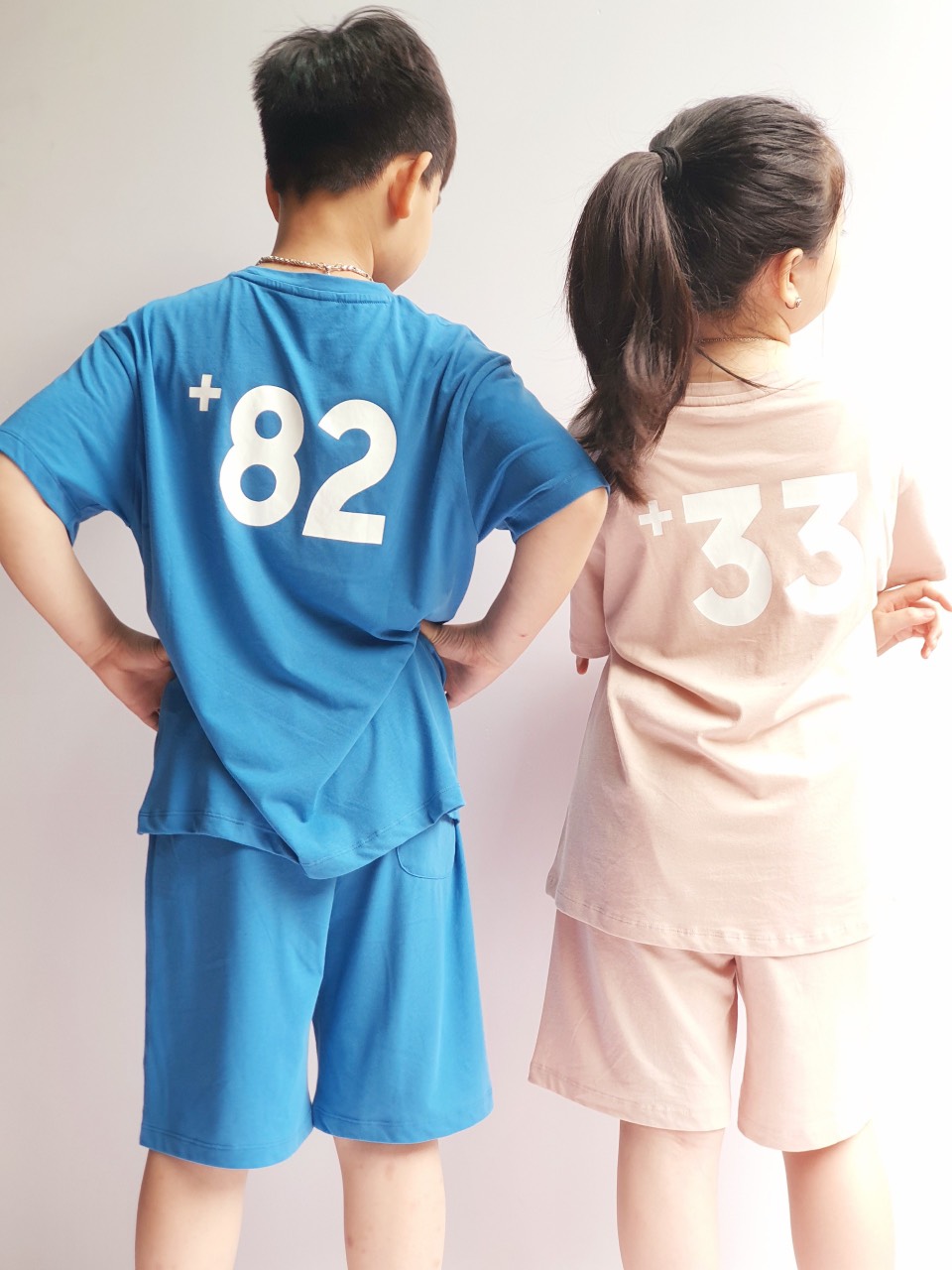 Bộ cotton Bee Mon nhiều màu thêu chữ ngực Paris / Seoul size 110 - 160