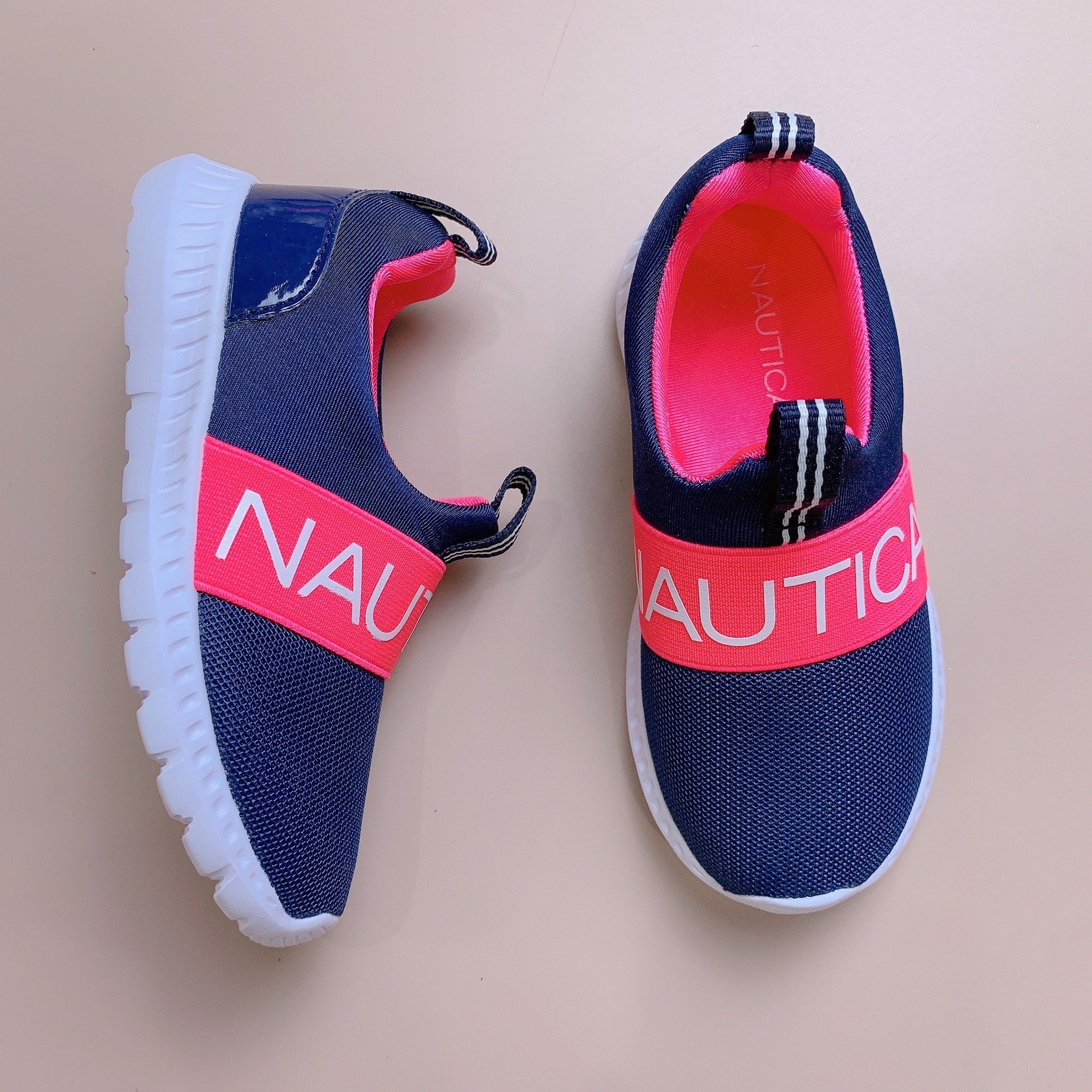 Giày thể thao Nautica size 9us (25.5 EU)
