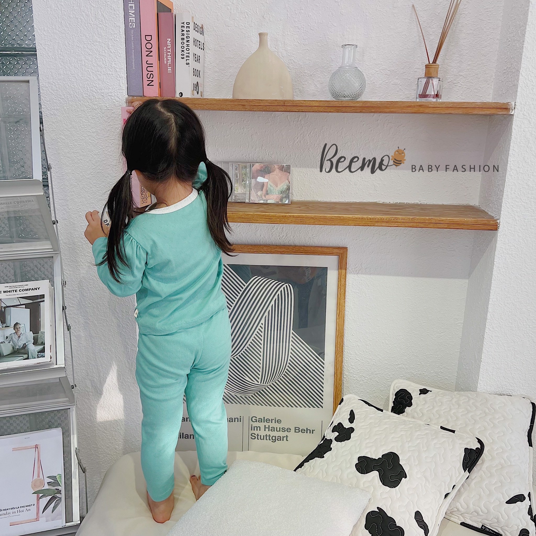 Bộ cotton dệt lỗ Beemo cổ vuông viền trắng 2 màu Xanh / Hồng BG