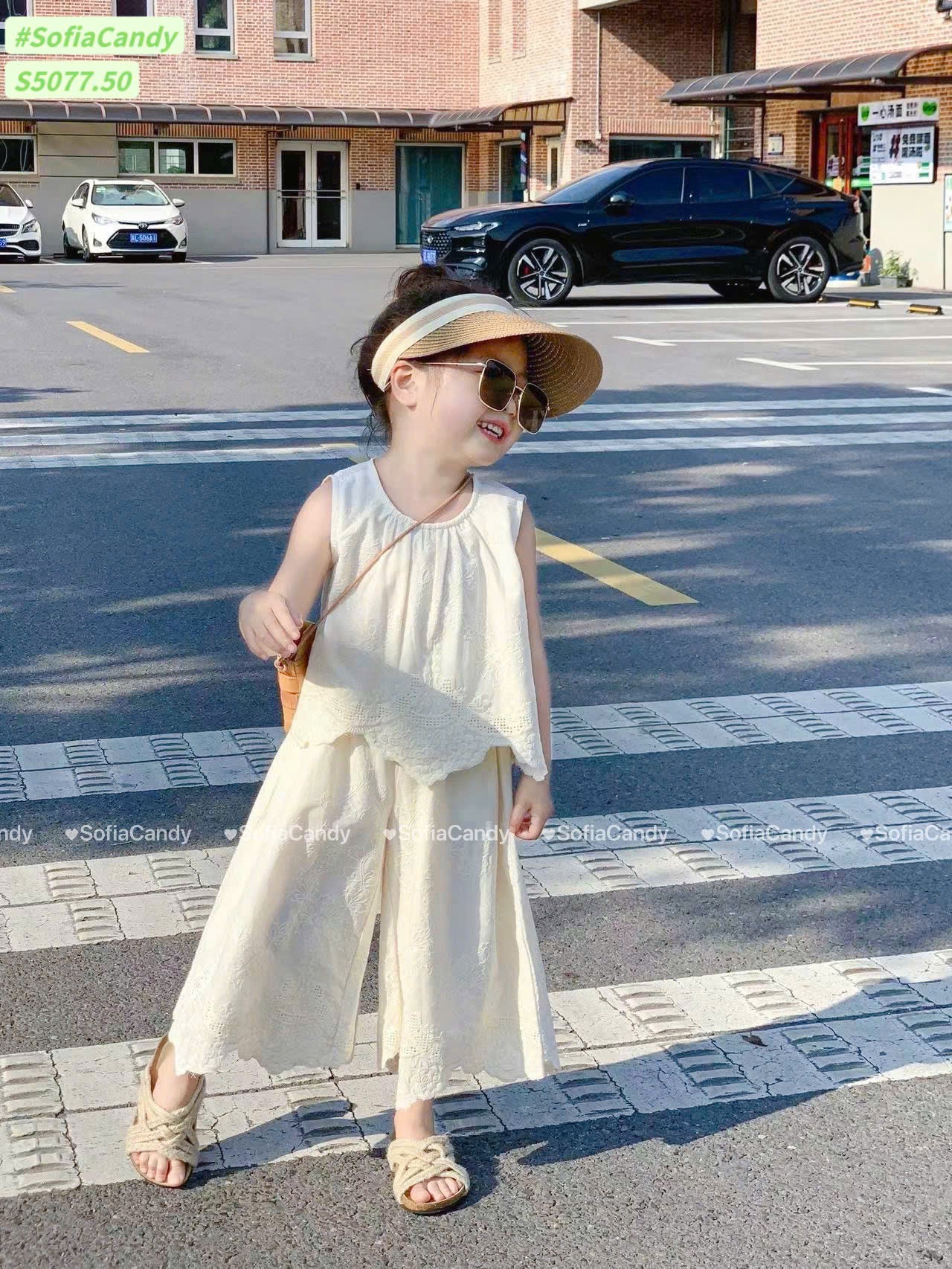 S5077 - Bộ Sofia Candy vải thô mềm thêu màu trắng cho bé gái size 1-10y