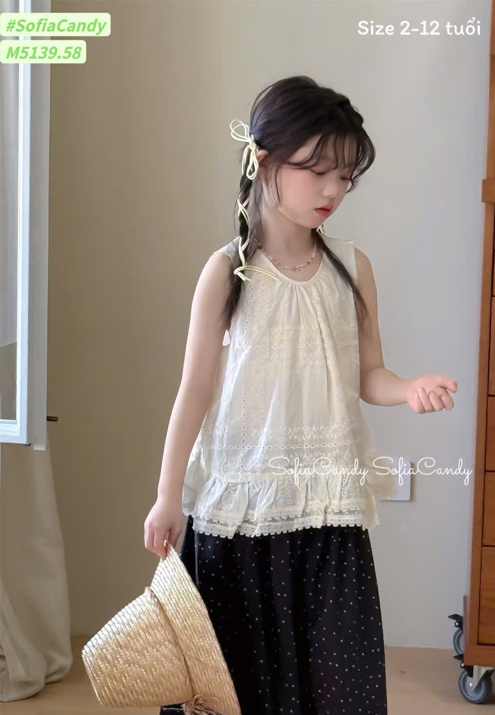 M5139 - Set bộ Mia Kids áo be thêu + quần linen đen chấm bi bé gái size 2-12y