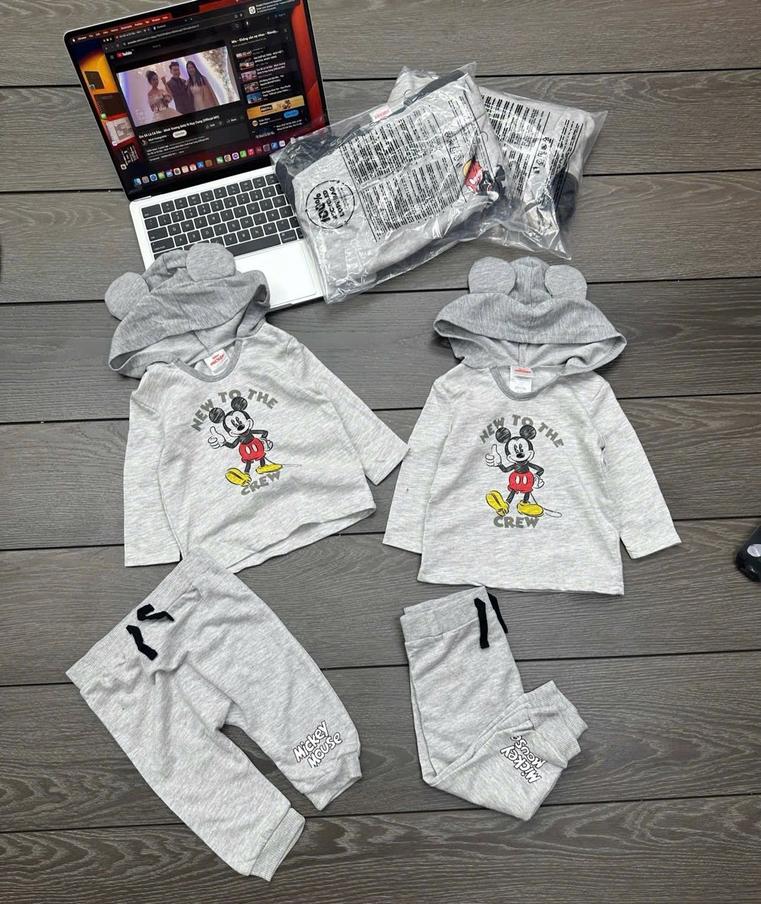 Bộ da cá Junior Mickey 2 mẫu bé trai size 3m - 4y