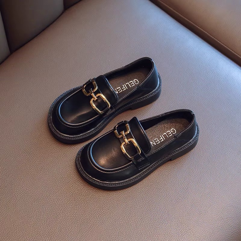 BBW2666 - Giày Loafer tag vàng 2 màu đen / kem size 26 - 36