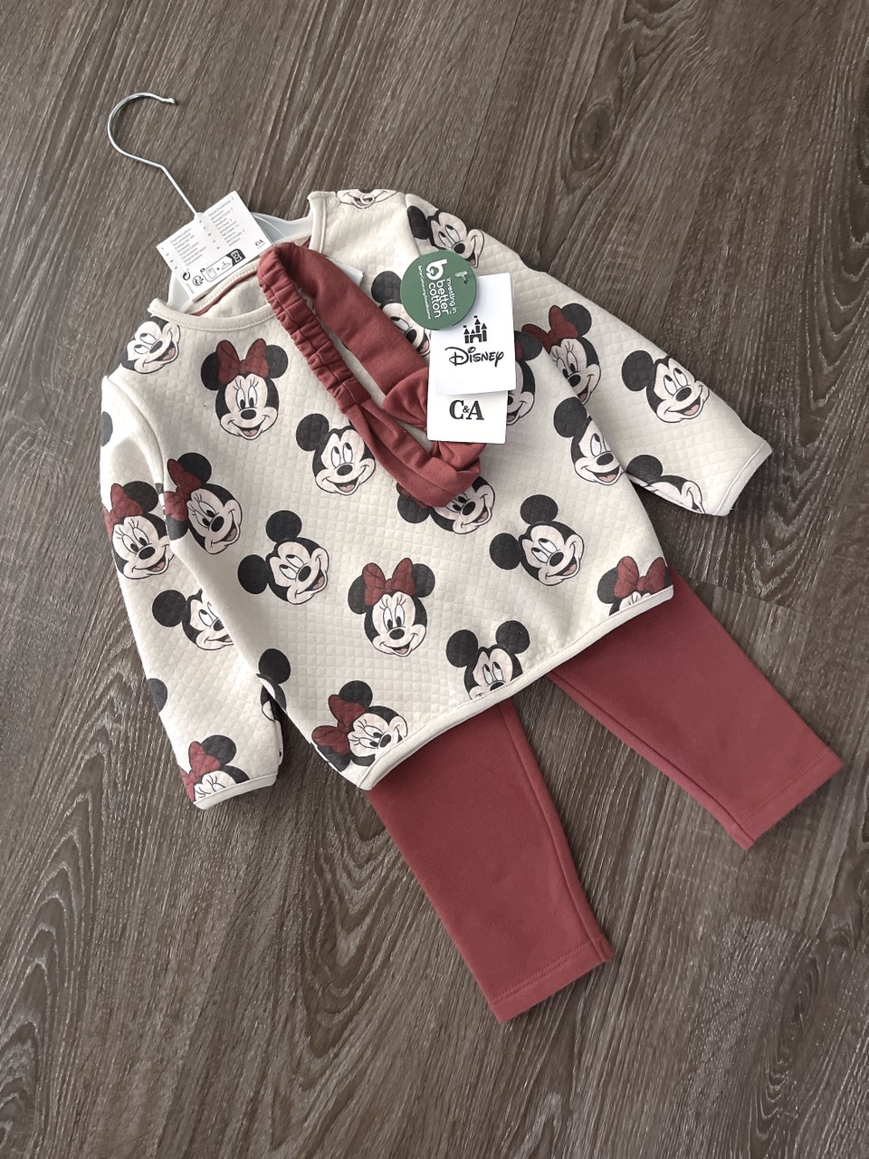 Bộ C & A áo nỉ chần bông màu be minnie nơ đỏ - quần legging cotton đỏ size 3 - 36m