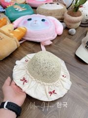 Mũ cói viền bèo đính nơ đỏ 2 màu cho bé gái size 2-6y