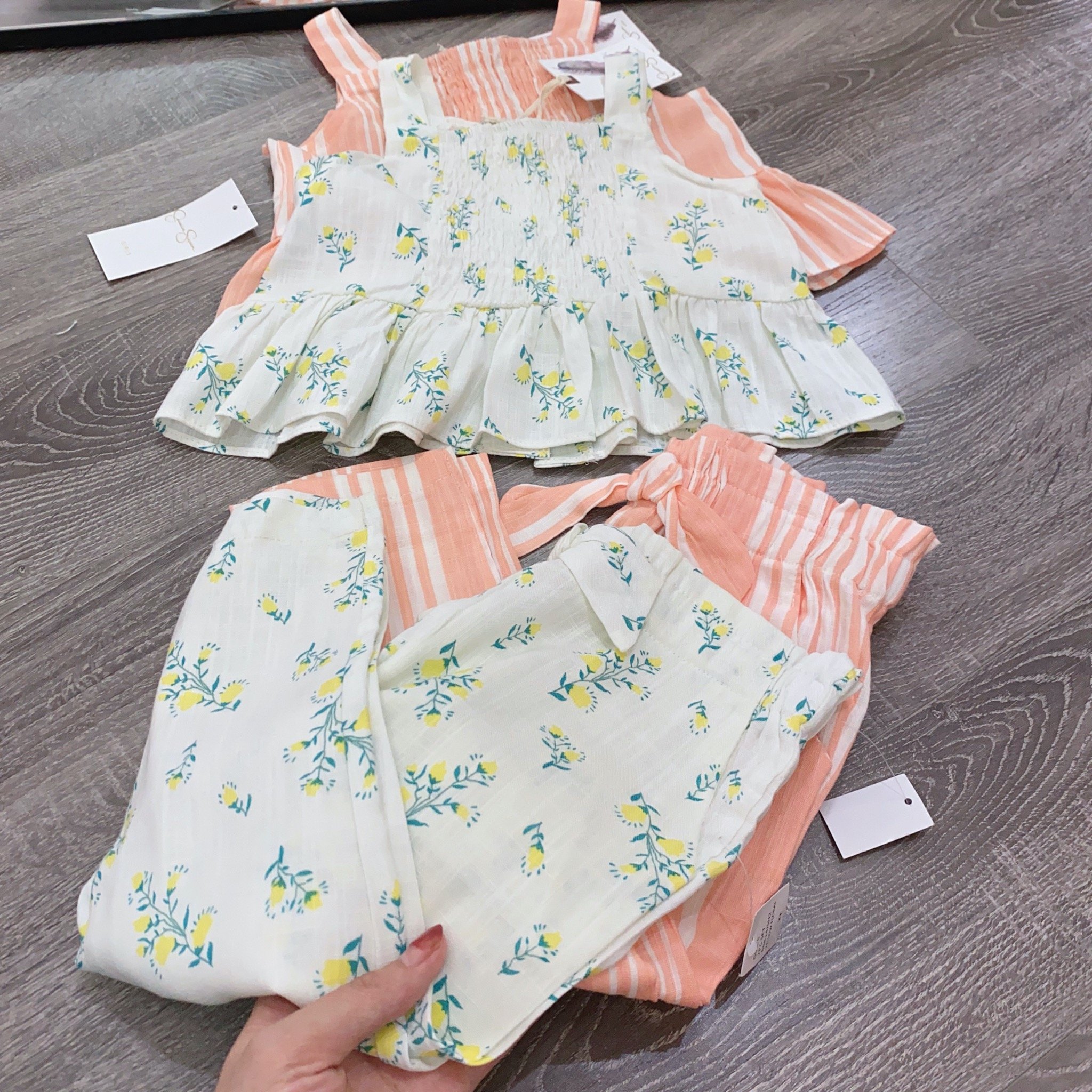 Bộ linen Jessica Simpson áo hai dây - quần dài 2 màu size 2 - 6y