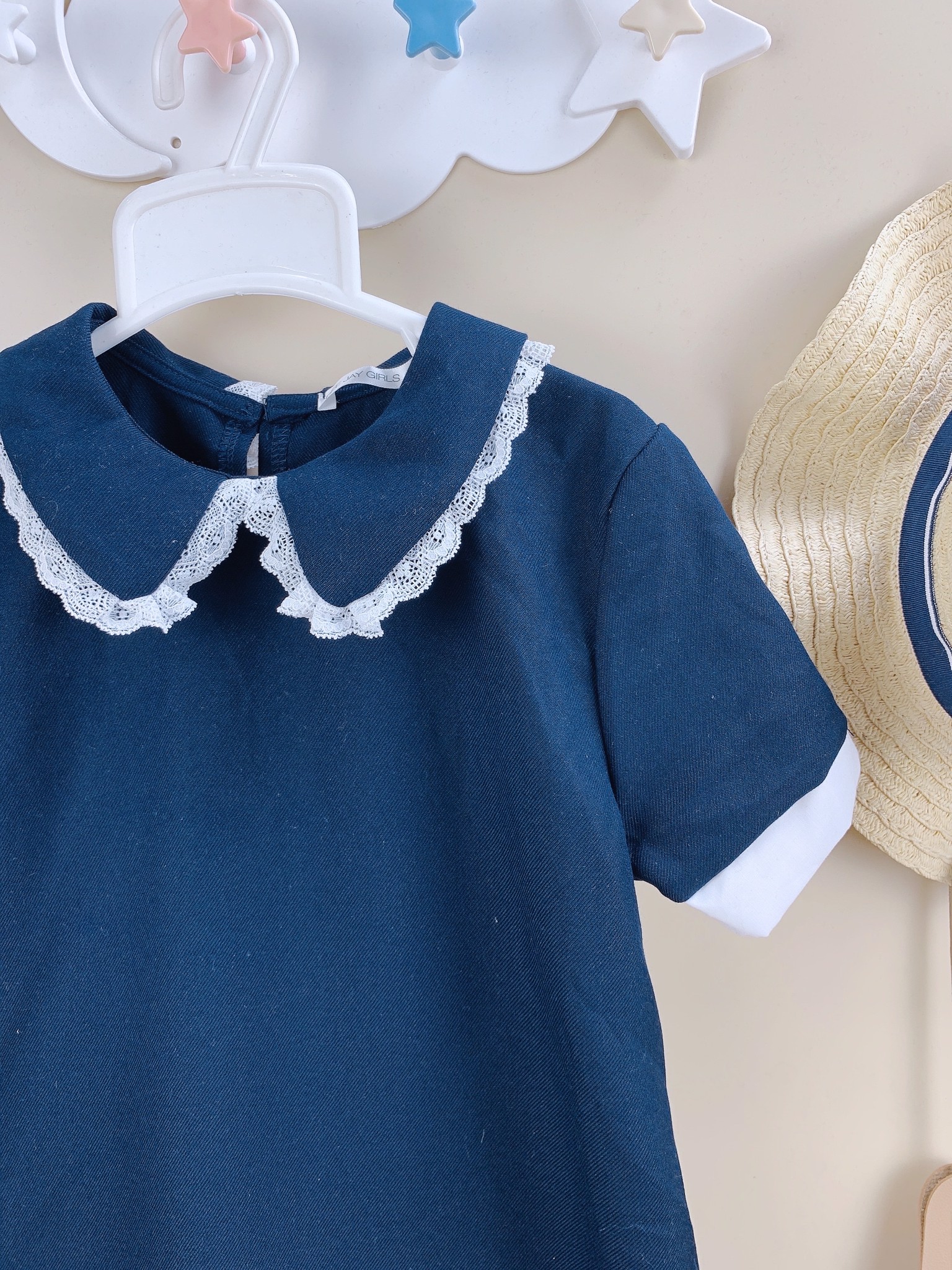 Váy cổ sen viền ren trắng BG 6-14y