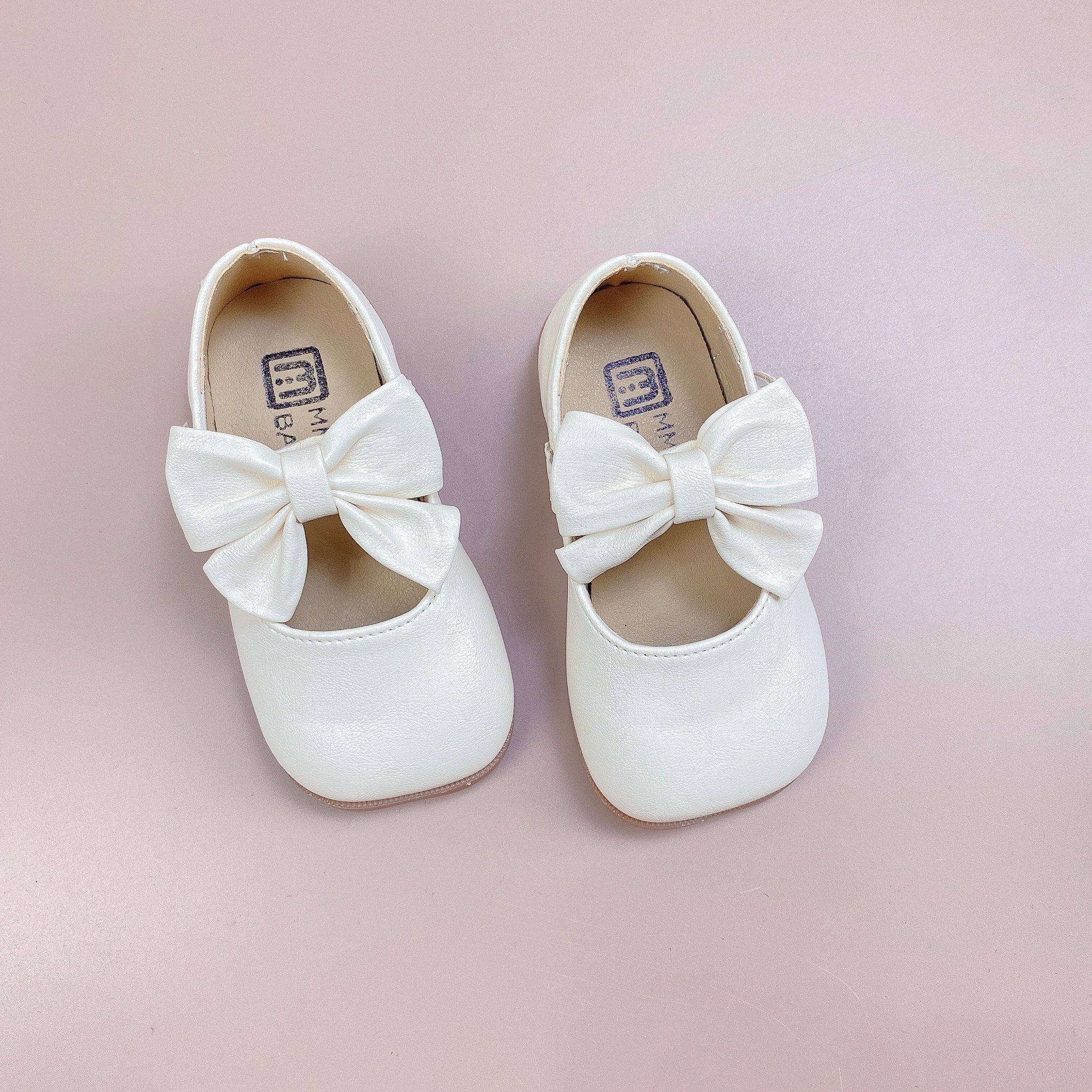 V299 - Giày MG Baby quai đính nơ 3 màu BG