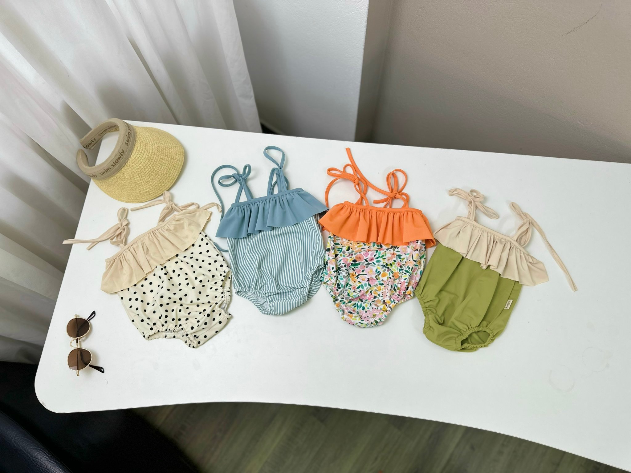 Bộ bơi liền Harifa buộc nơ vai bèo ngực 4 màu size 3m - 6y