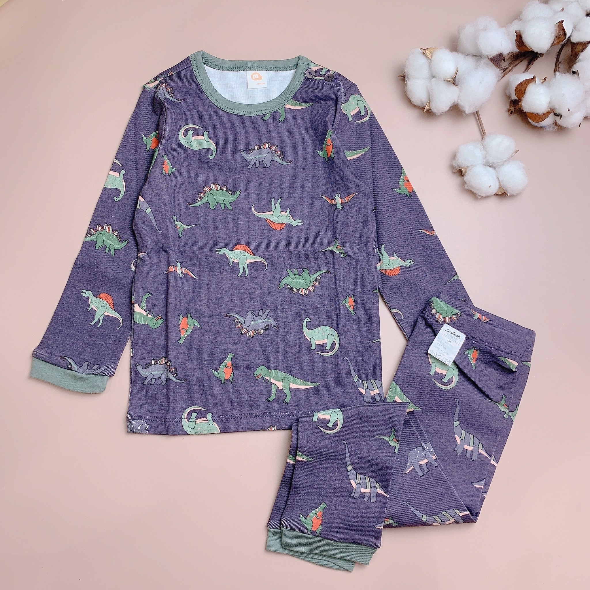 Bộ cotton Milkmile màu nâu ghi khủng long viền rêu