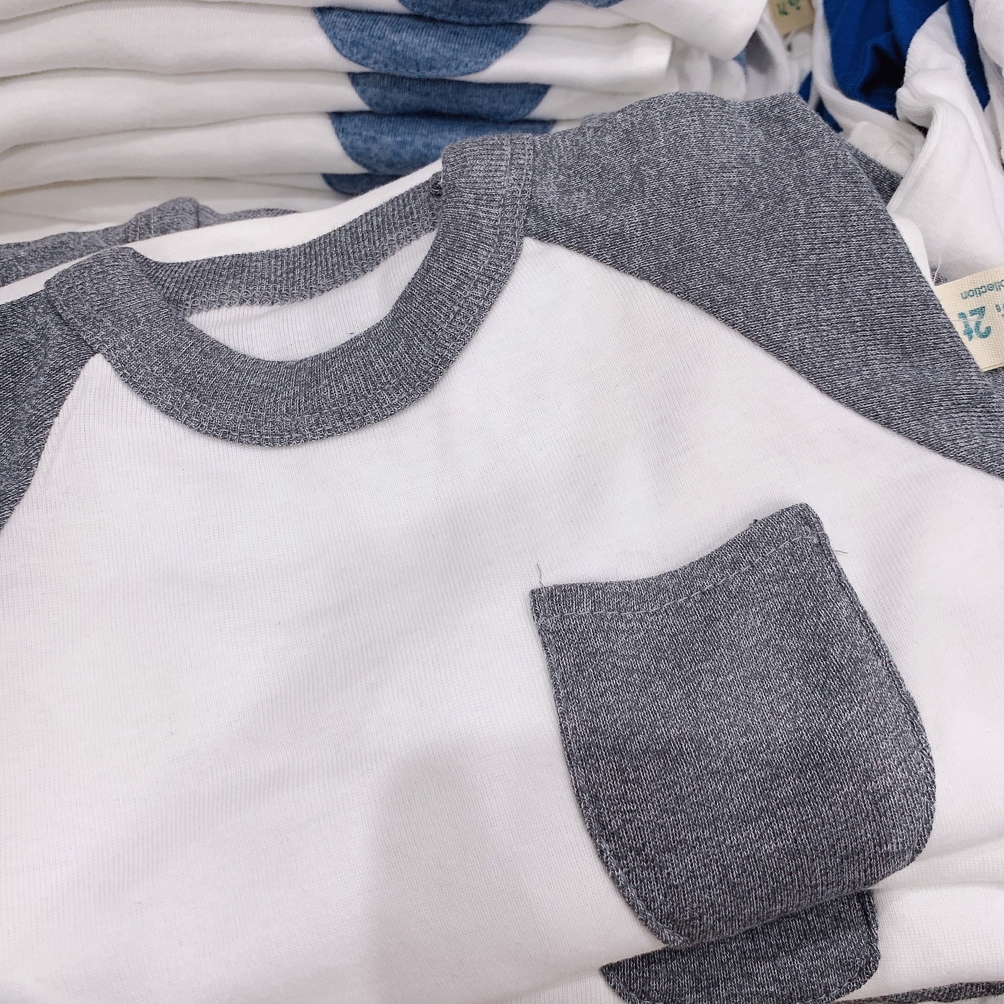 Bộ cotton Moimolpi tay giác lăng BT (form bé)