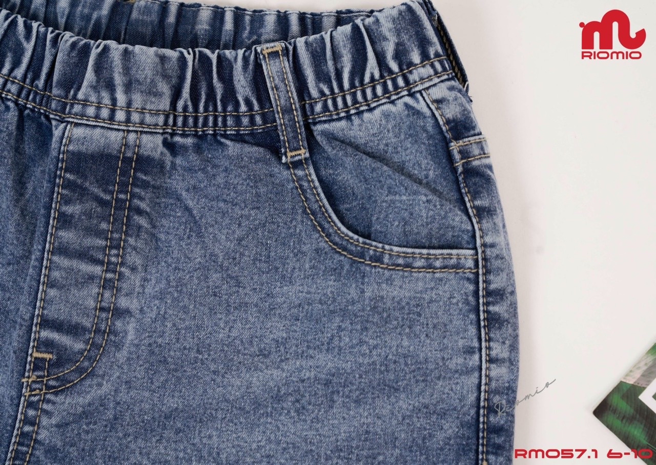 Quần jean mềm Riomio dáng baggy bé trai trơn 2 màu đậm / nhạt