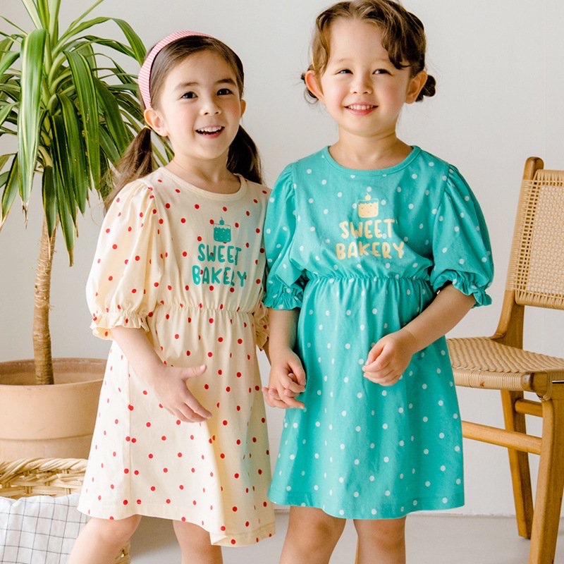 Váy cotton Bebezoo chun eo 2 màu chấm bi Sweet Bakery size 100 - 140