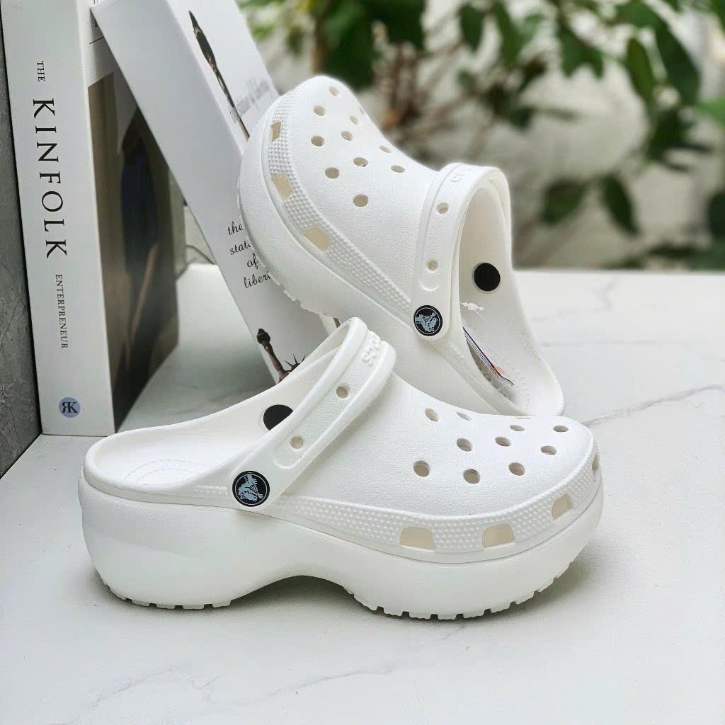 Sục Crocs Classic Platform đế cao trơn màu cho mẹ 2 màu trắng/be size 36-37/ 37-38