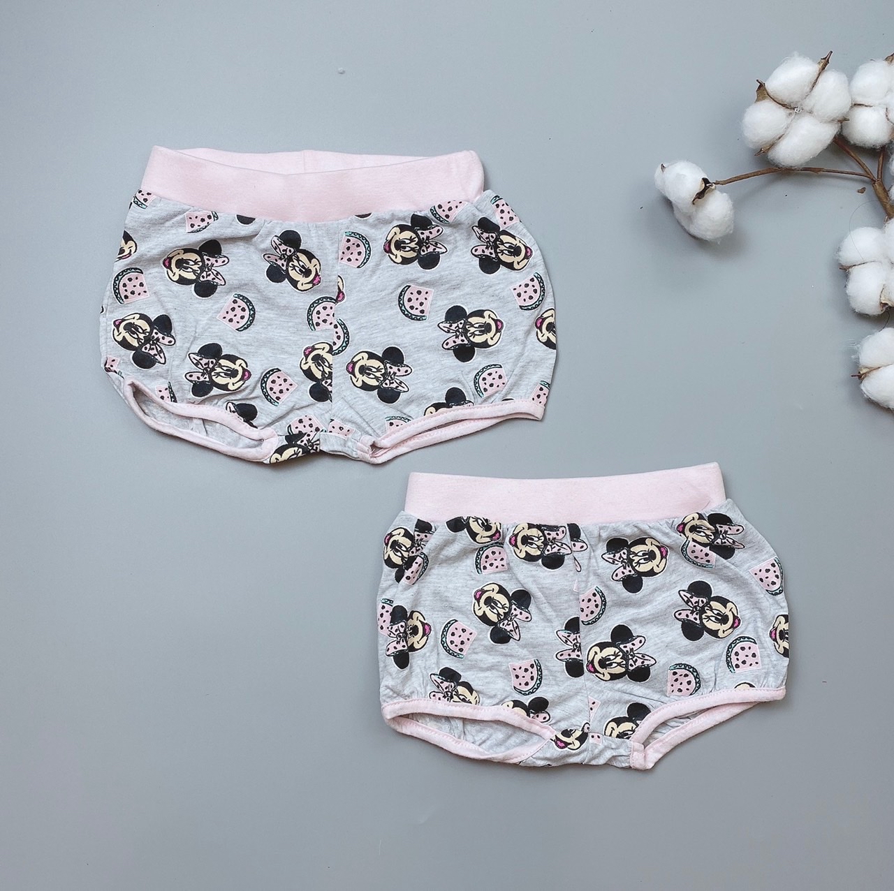 [30%] Quần short cotton Disney minnie ghi hồng