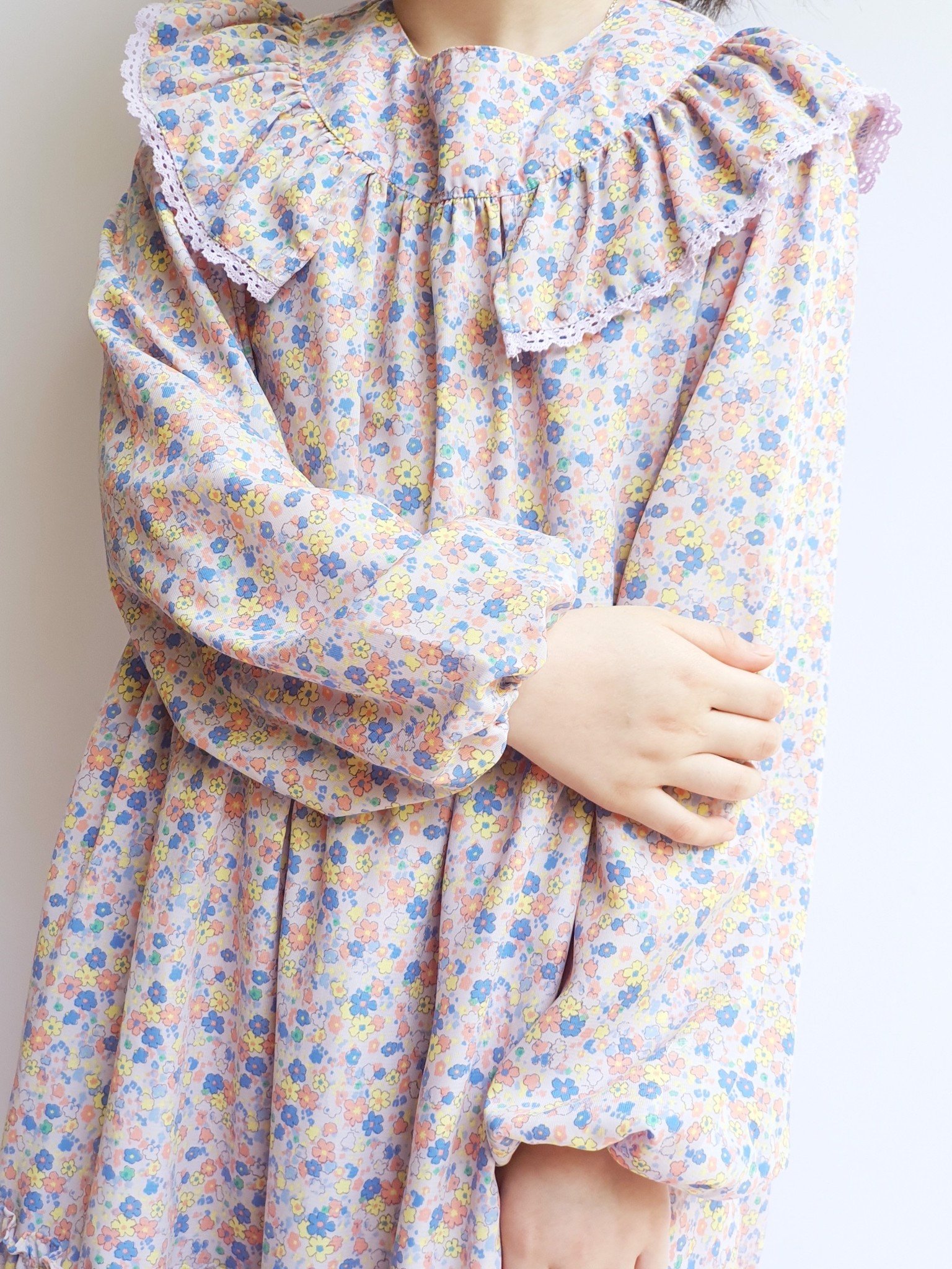 Váy chiffon Curlysue màu tím hoa nhí sắc màu bèo vai ngực
