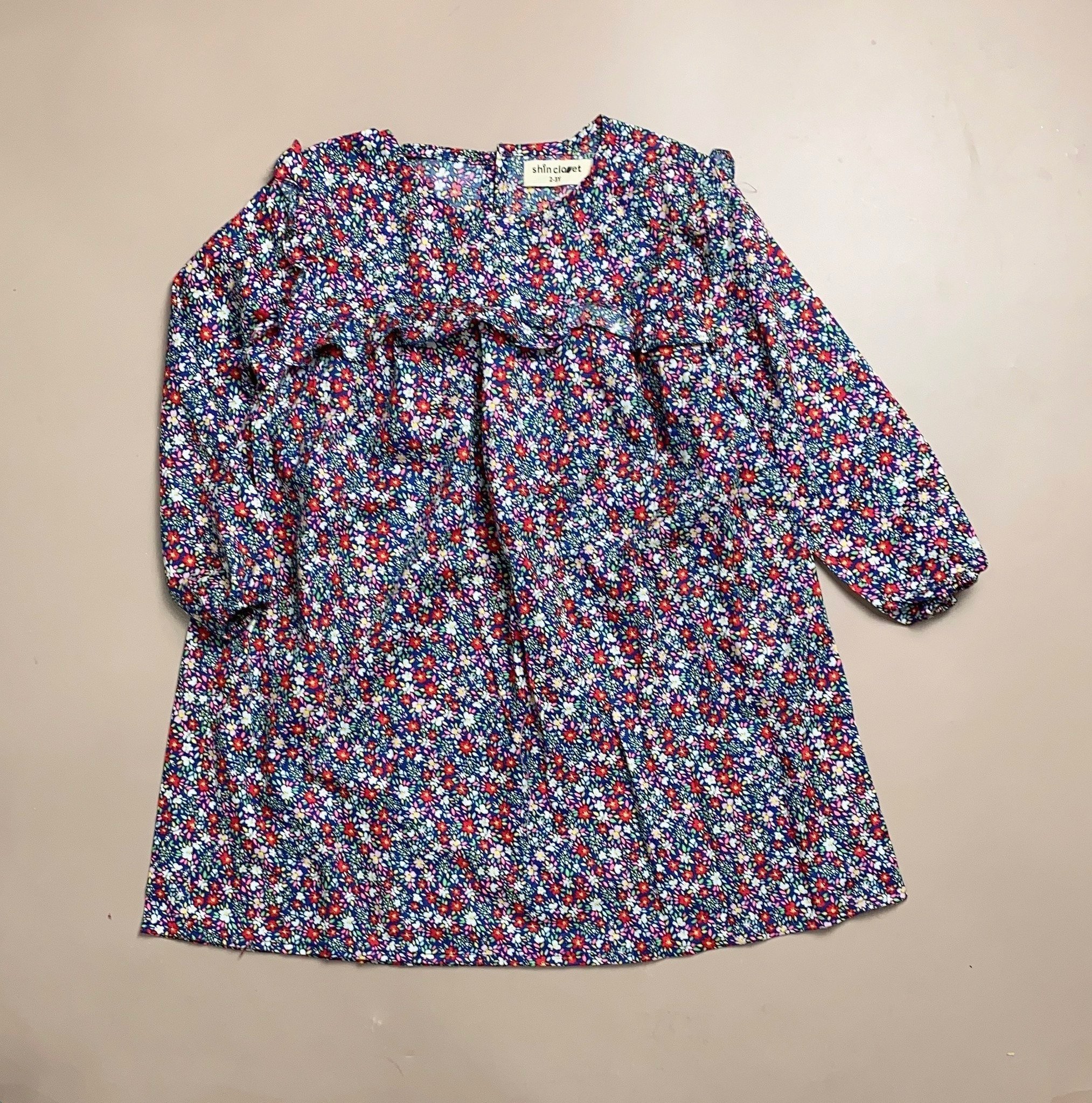 Váy thô Shin Closet màu navy hoa nhí đỏ trắng