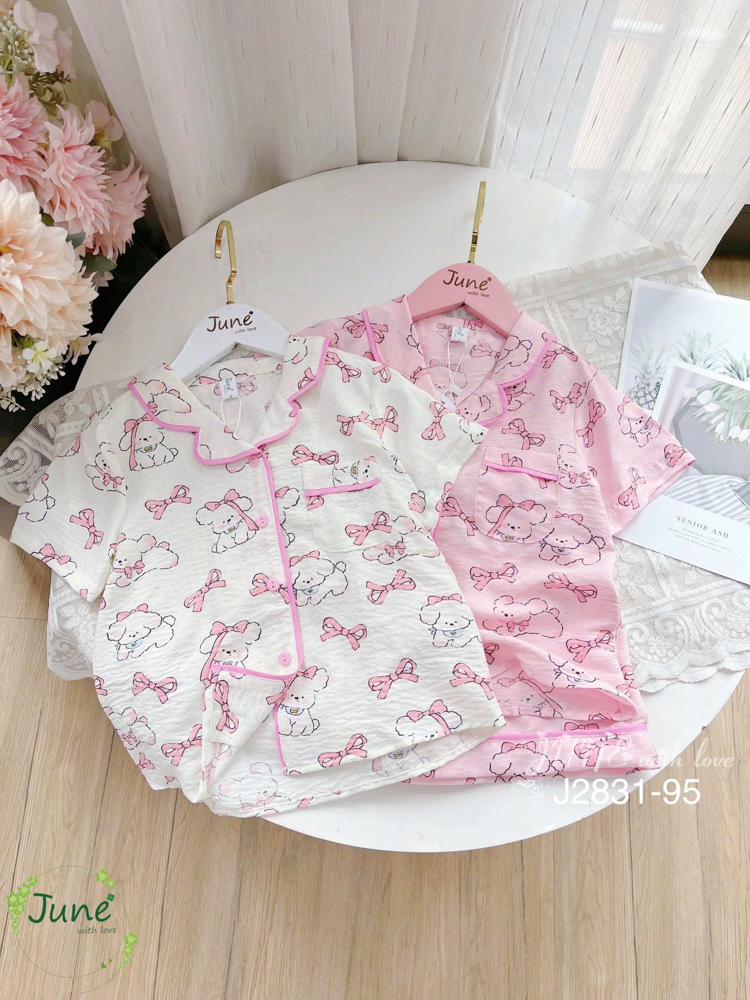 J2831 - Bộ Pyjama June With Love hoạ tiết cún nơ màu trắng/hồng bé gái size 1-10y