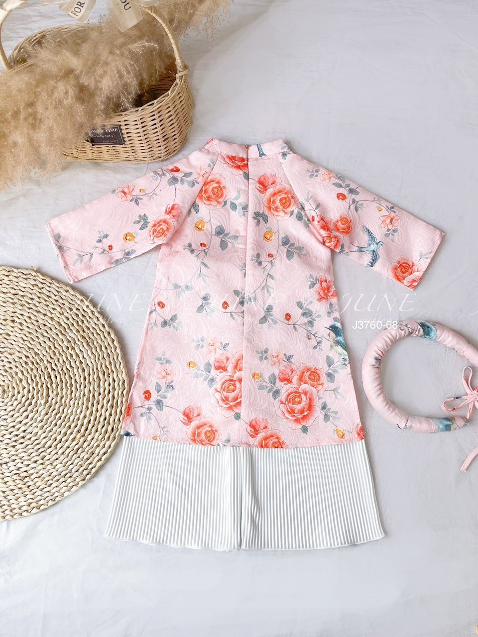 Áo dài gấm in hoa June 3 màu BG size 1 - 10y ( kèm mấn )