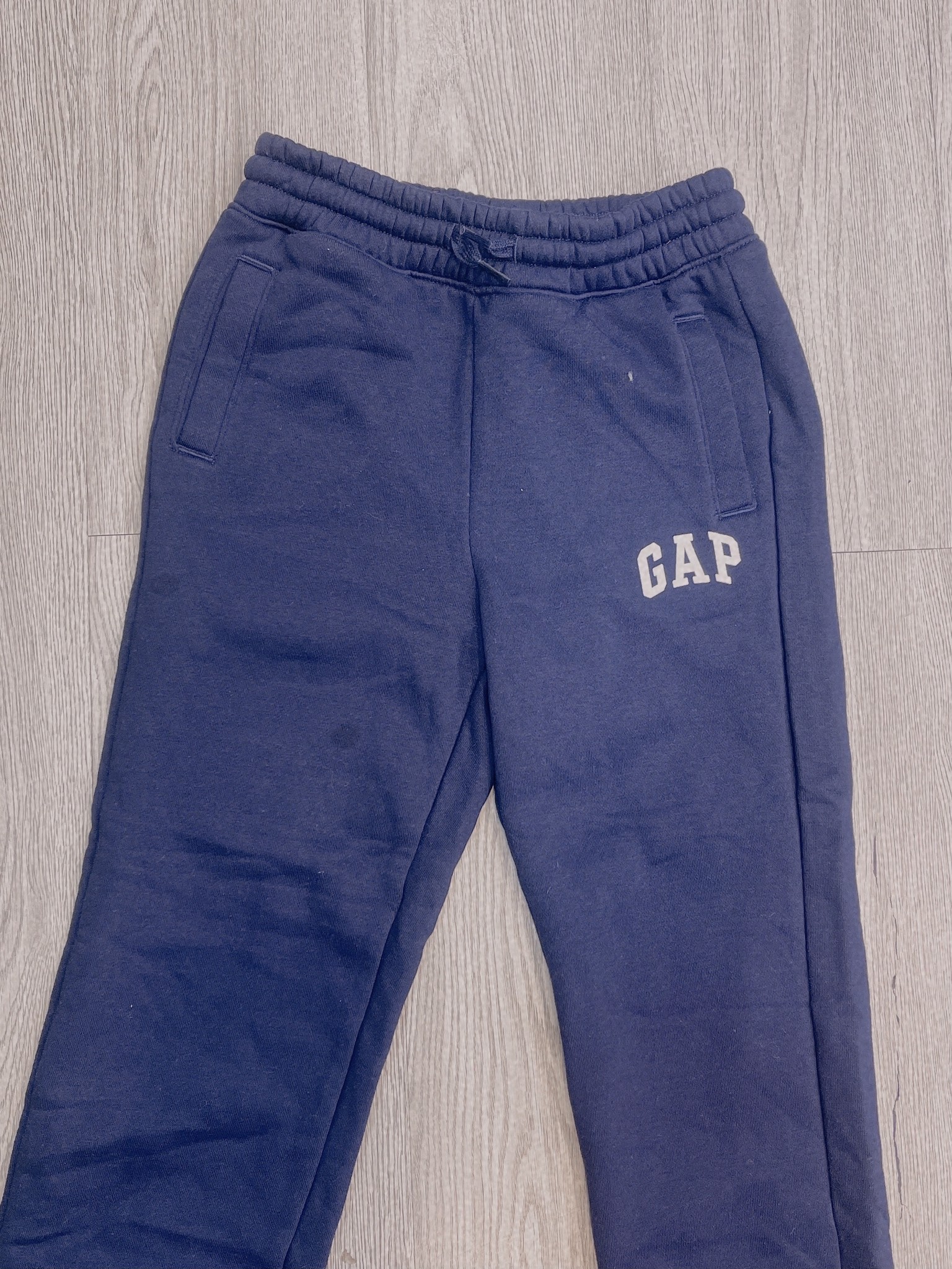 Quần nỉ Gap Kid bo gấu đại nhiều màu