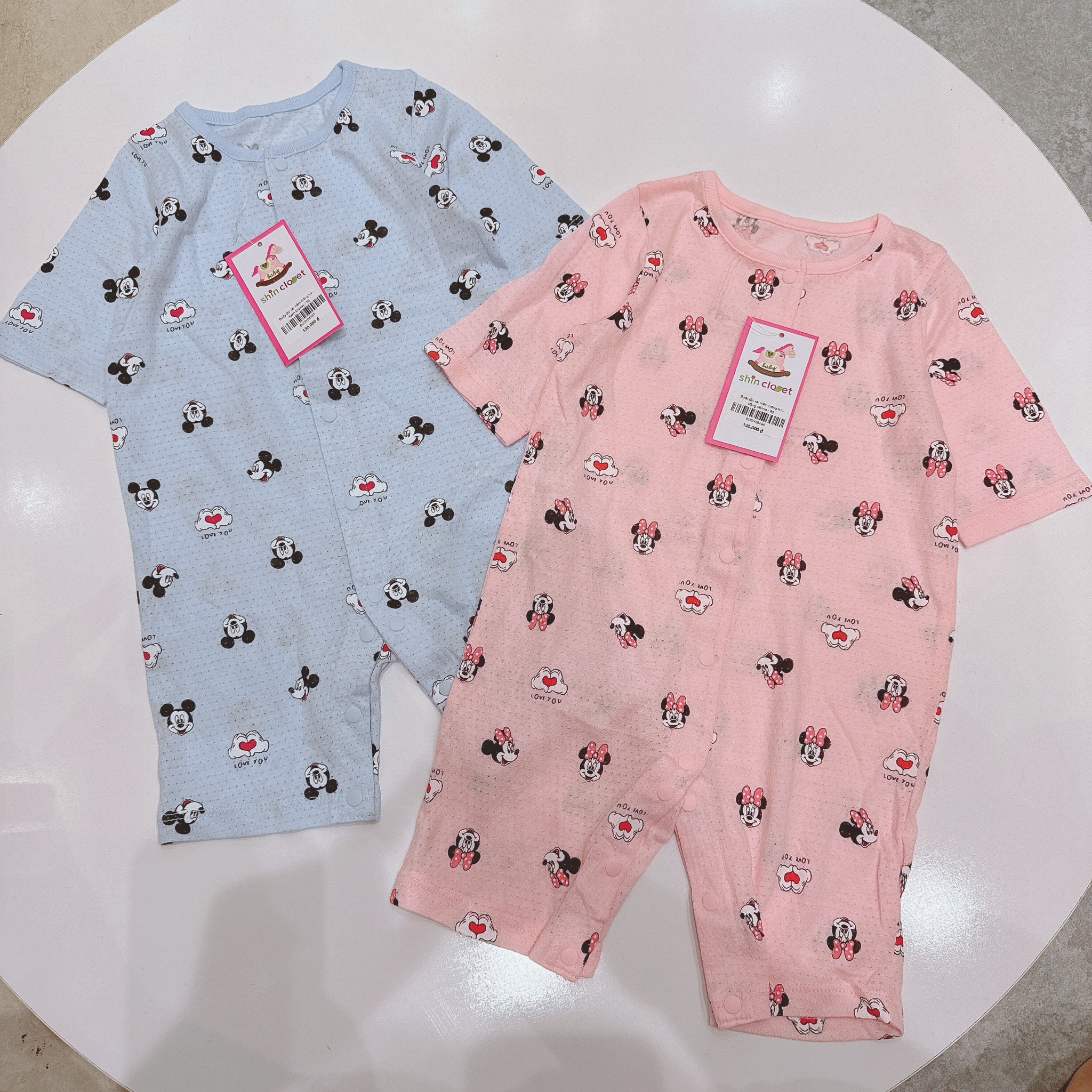 Body đùi vải mềm thông hơi Agabang xuất Hàn dư xịn Mickey, Minnie 2 màu hồng/xanh size 70/80