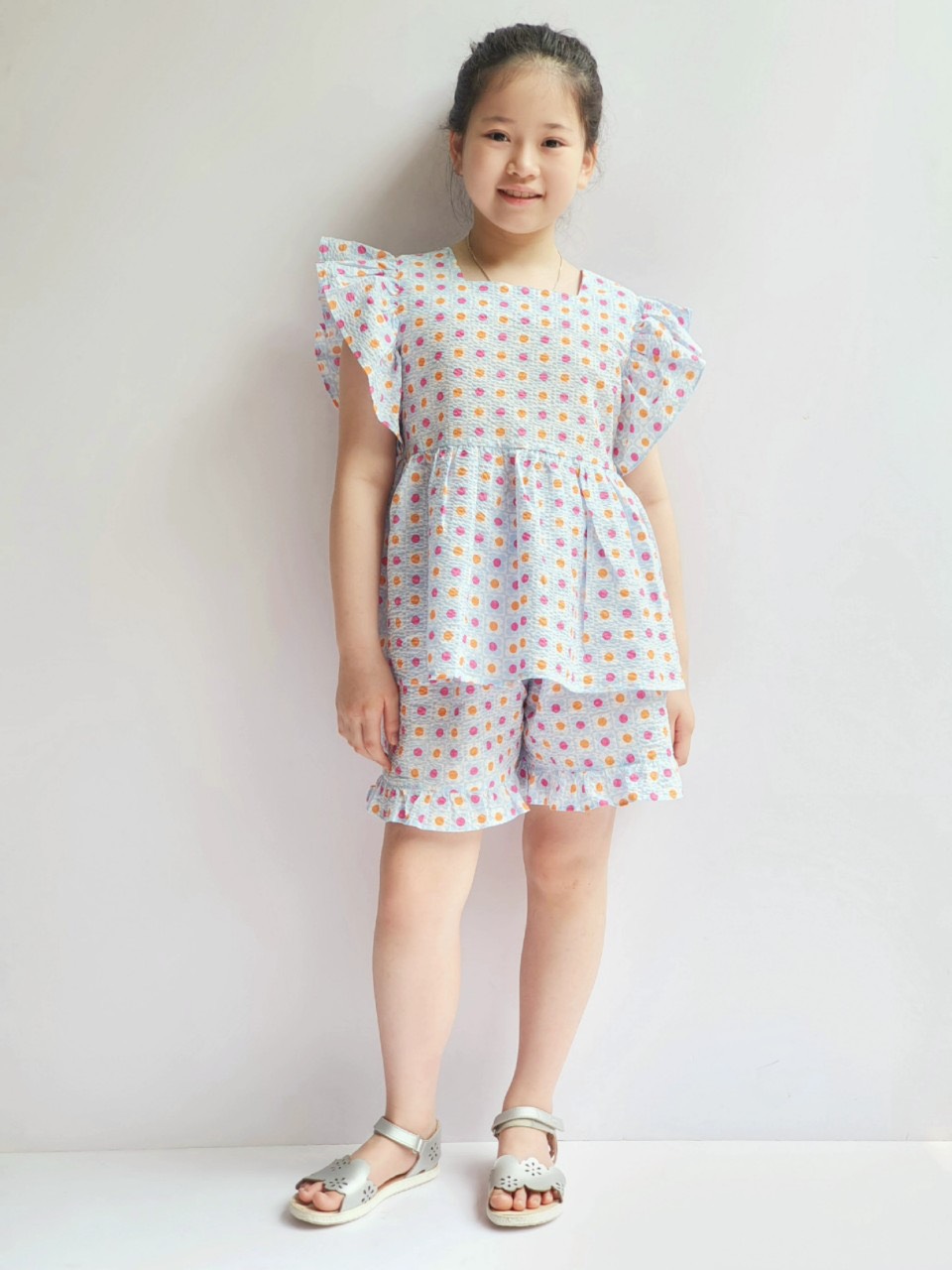 Bộ thô nhăn xuất Hàn nhún eo tay cánh tiên 2 màu size 100 - 140