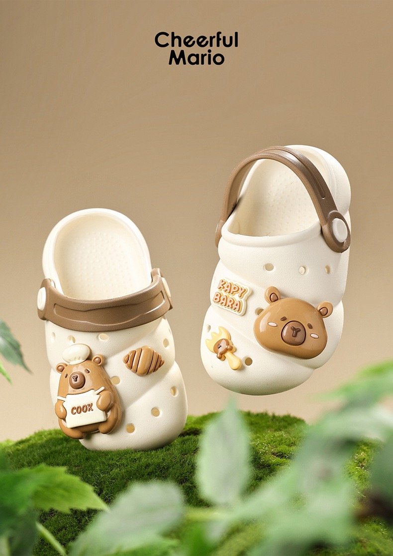 Sục nhựa Mario 2 màu hình Capybara size 140-190