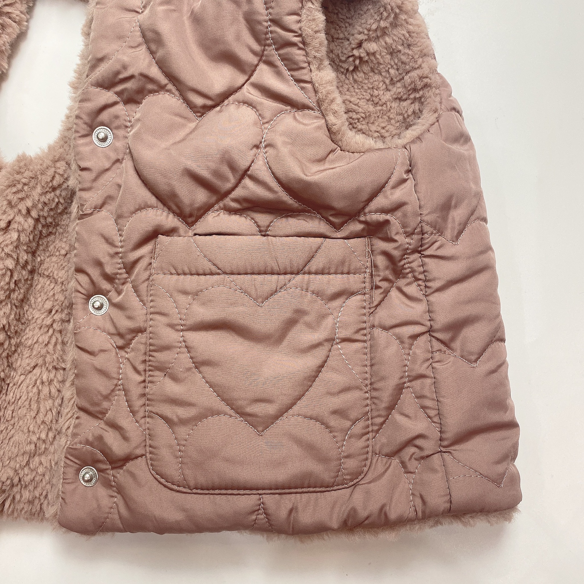Gile phao 2 mặt dư xịn chần chỉ hình tim màu hồng đất bé gái size 12m - 7y
