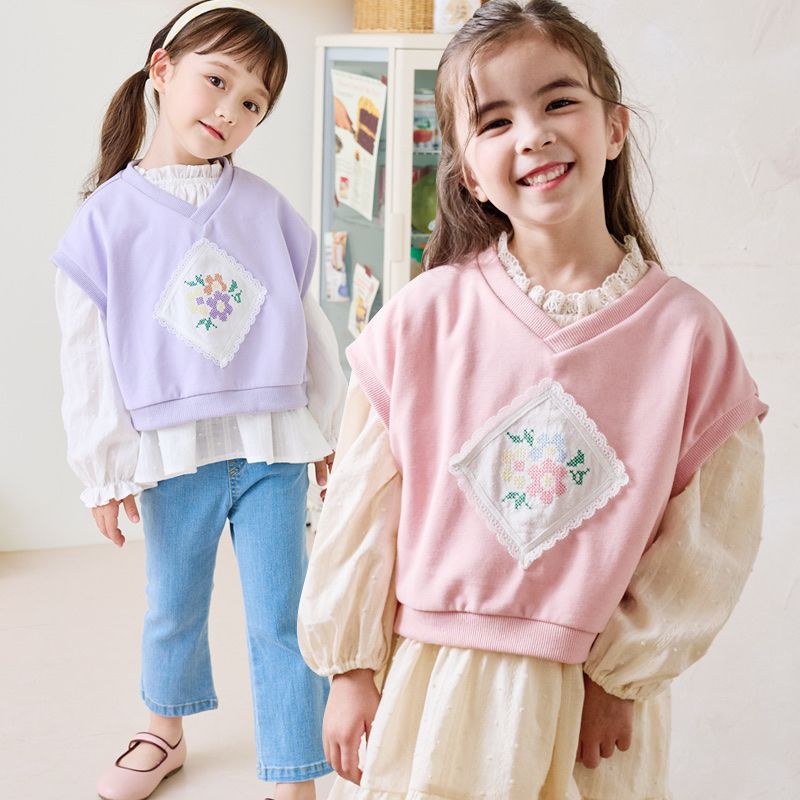 Áo gile Bebezoo nỉ da cá cổ tim đáp hoa ngực 2 màu tím / hồng