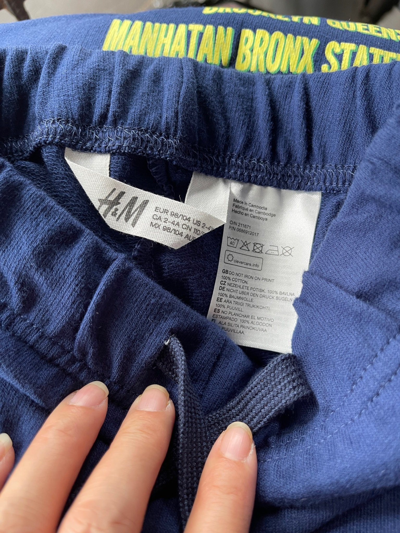 Bộ nỉ da cá HM màu navy New York size 2 - 10y