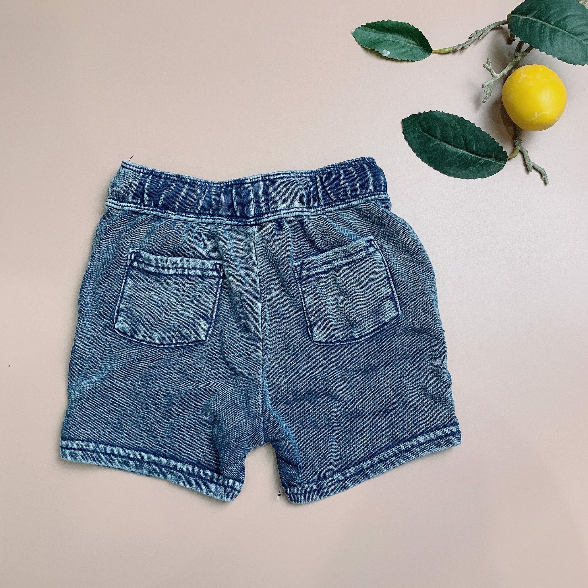 Quần short da cá H&M bé trai - xanh