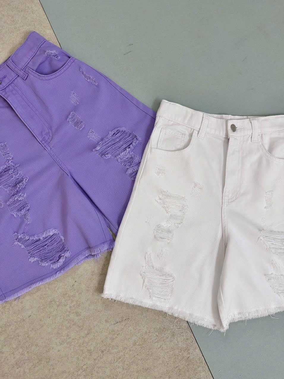 Quần jean rách GGJJ dư xịn 2 màu trắng/tím bé gái size 8-14y